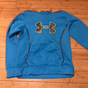 Under armor sweatshirt